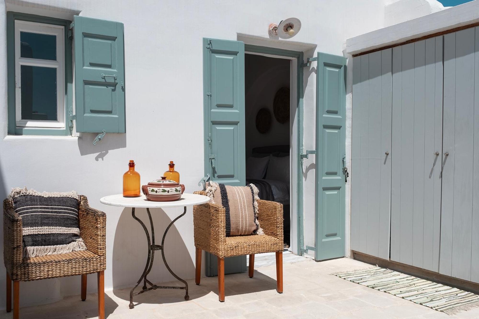 Mykonian Style W Shared Pool Houses & Nighttime Security Guard Ornos  Exterior photo